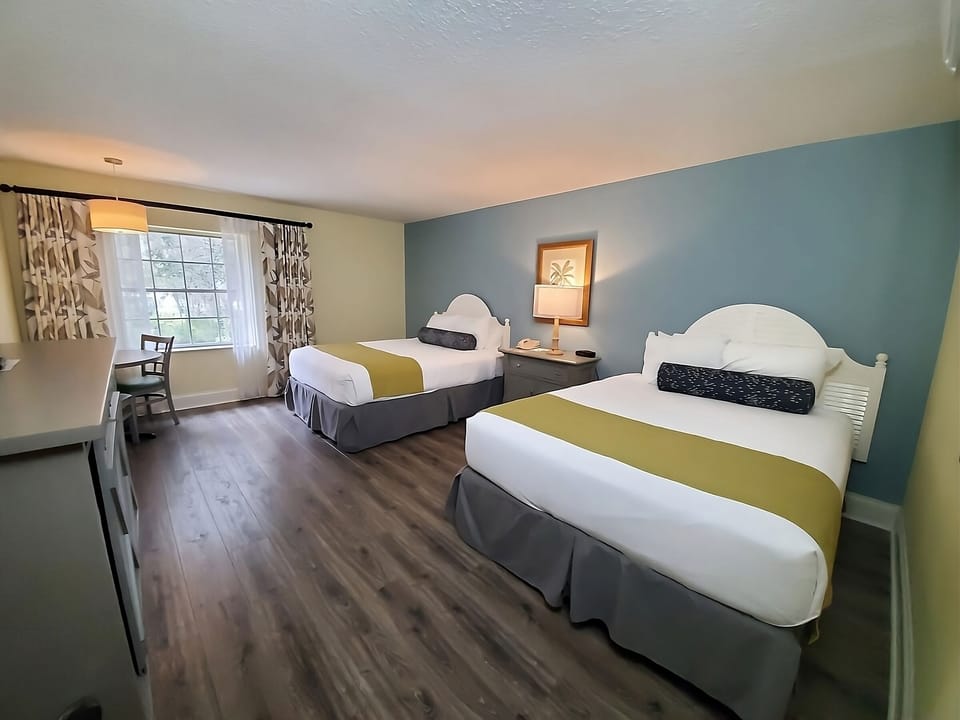 Unit with 2 double beds