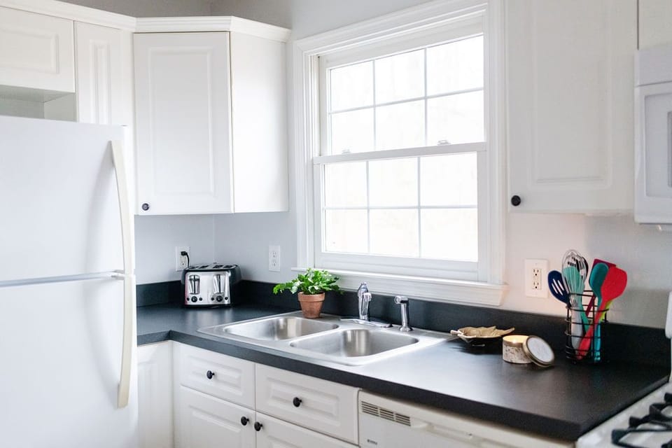 Kitchen. Full size refrigerator, gas oven/toaster, coffee maker, microwave. 