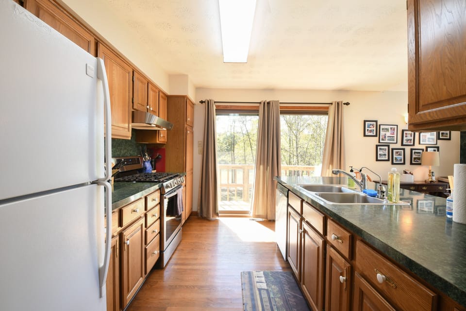 Fully equipped kitchen
