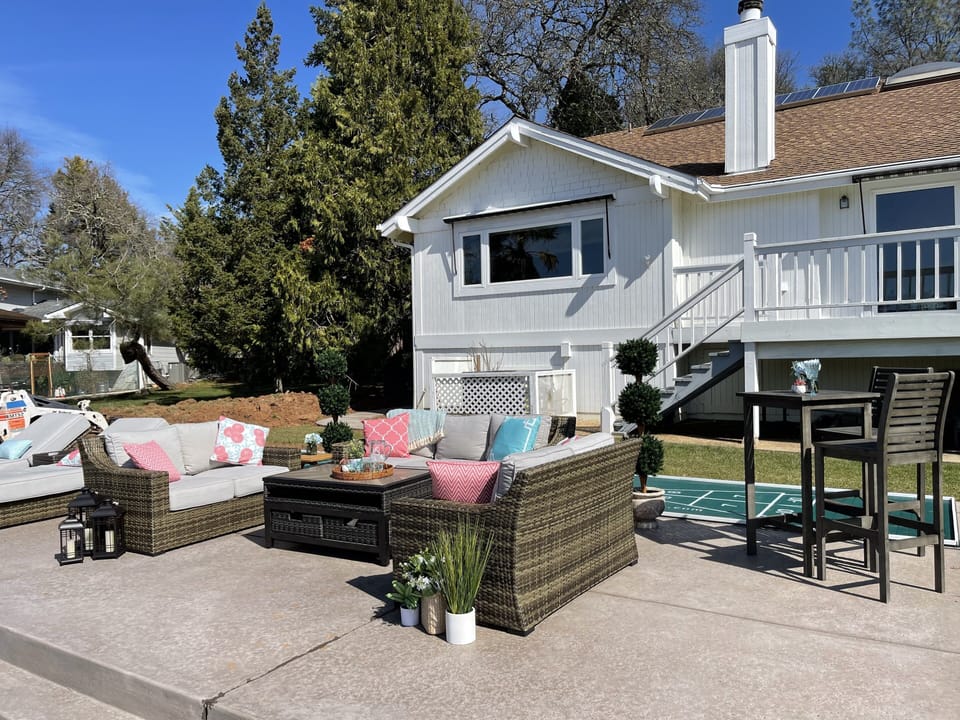 Relax and stay awhile 