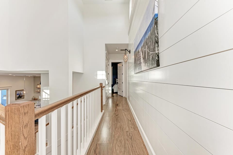 Second story hall way