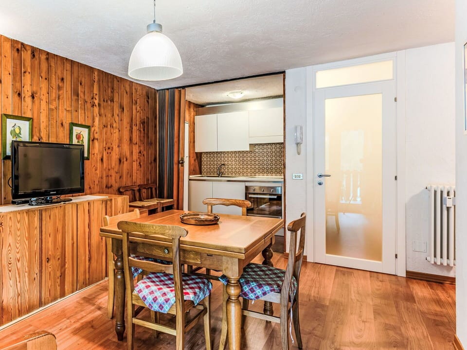 Interior Design, Furniture, Wood, Ceiling, Flooring, Room, Floor, Table, Wood Stain, Cabinetry