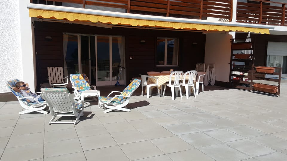 70 sqm south facing terrace overlooking the mountains