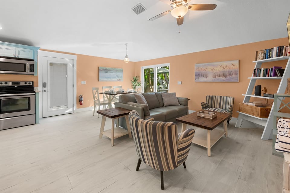 Groovy colors with modern comfort