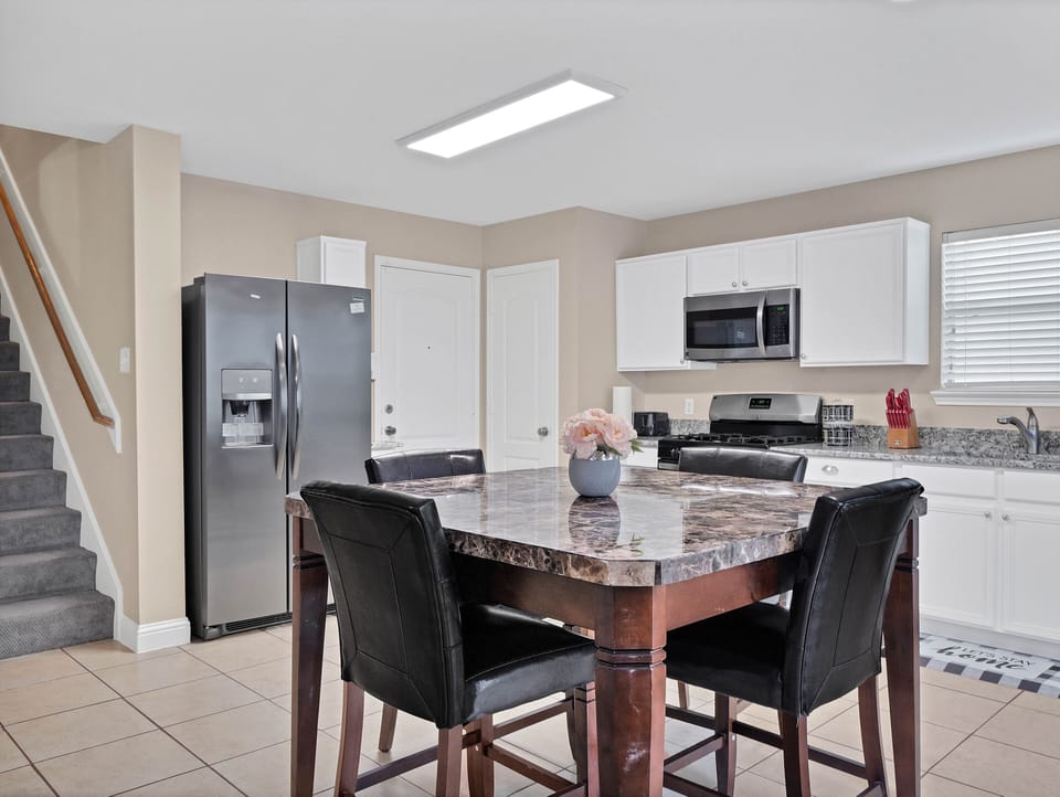 Kitchen area