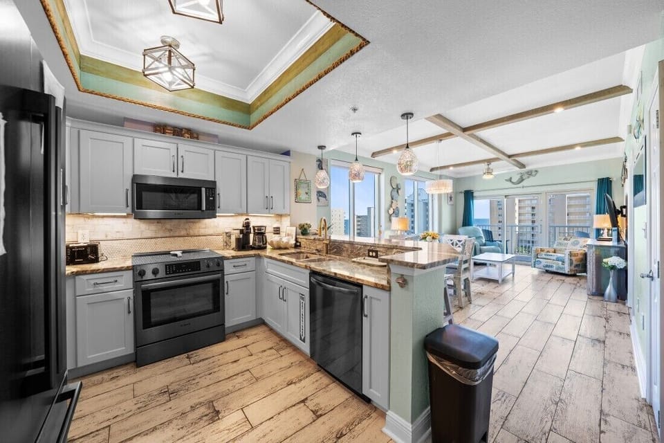 Crystal Tower 601 Kitchen