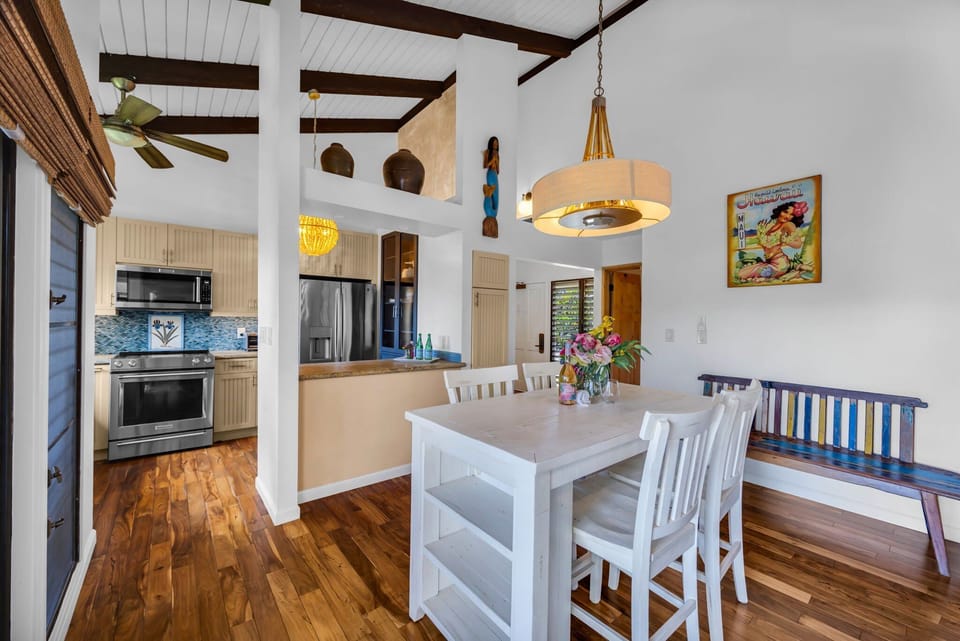 Indoor dining space