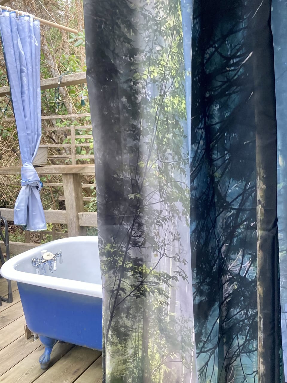 Outdoor Bath in Covered Veranda to Protect you from the Elements
