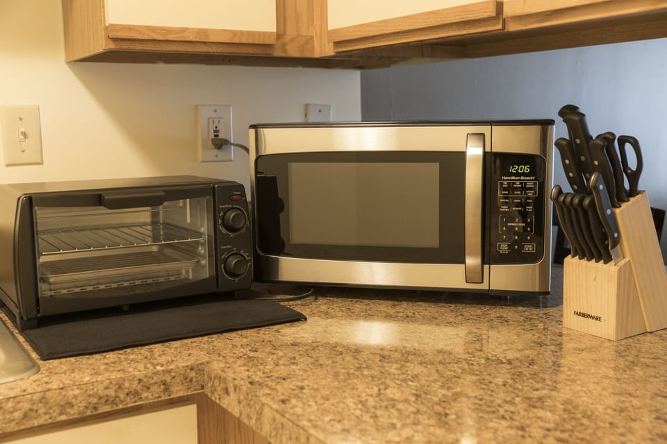 Microwave and toaster oven
