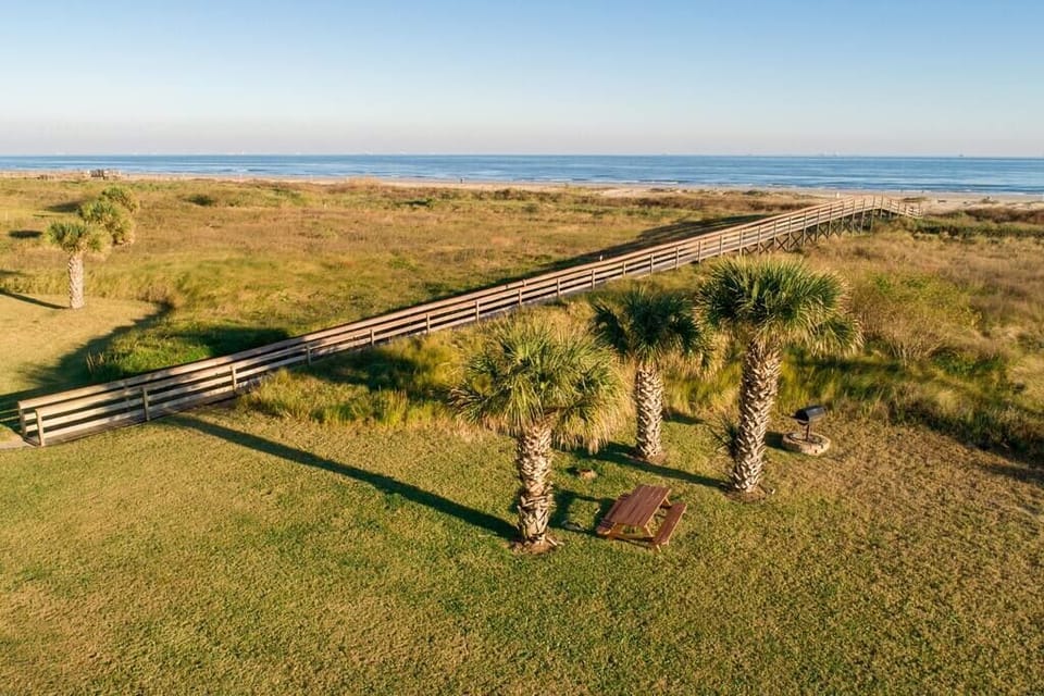 This lovely walk way takes you straight to the beach for easy access. 