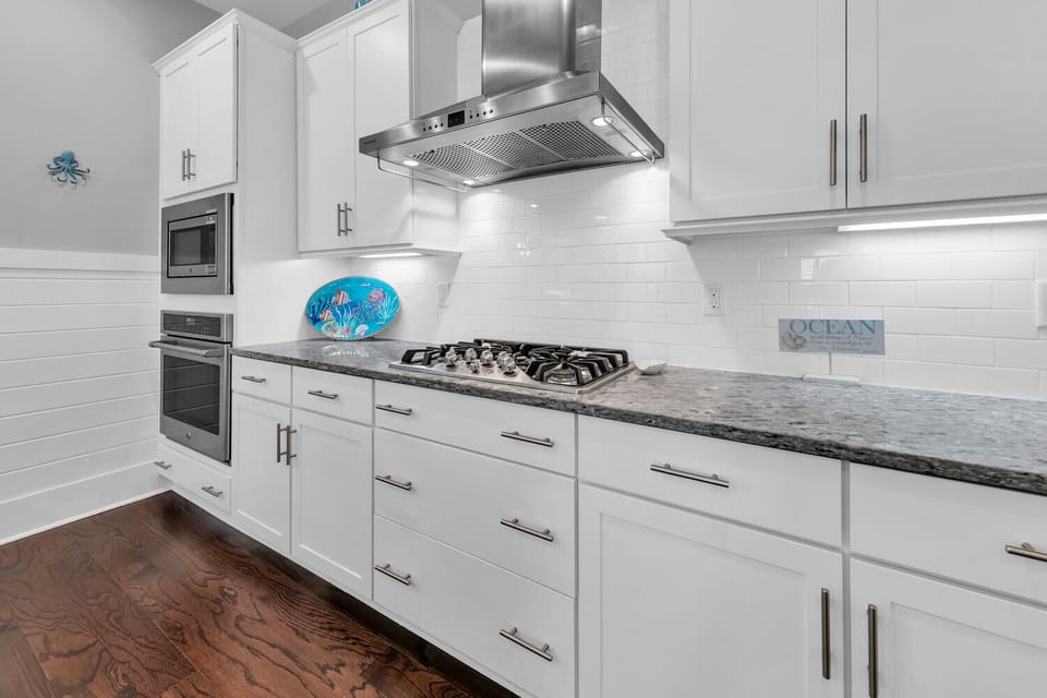 Fully equipped kitchen