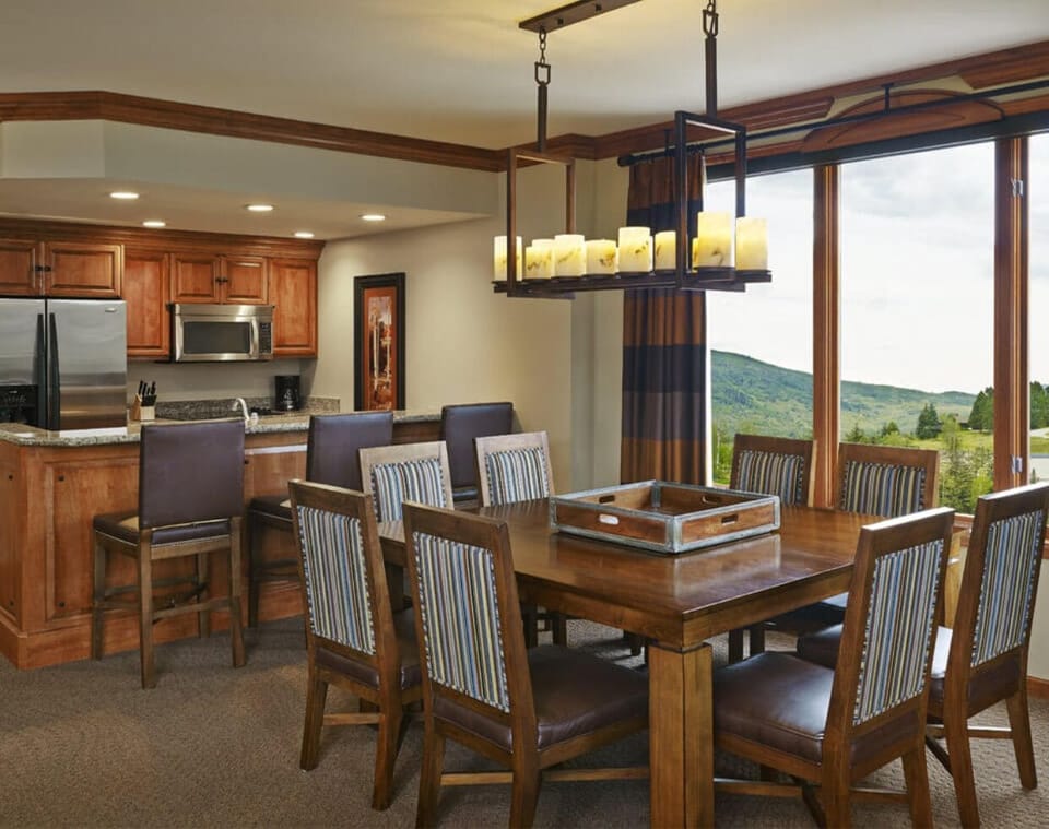 Kitchen and dining area