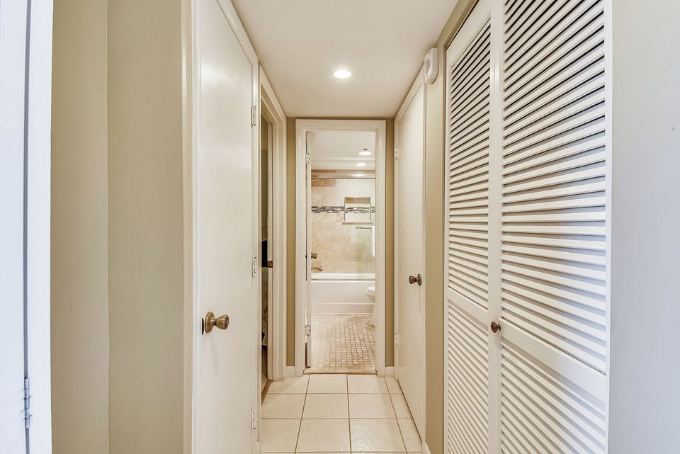 Floor Plan,Hall,