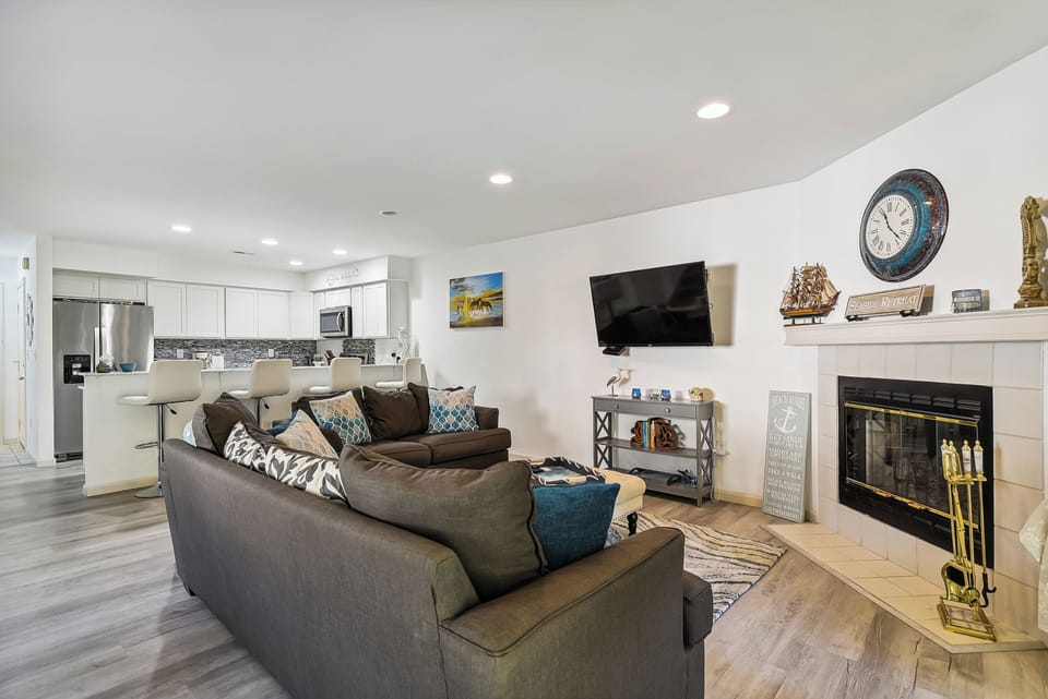 Main Level,Living Area,