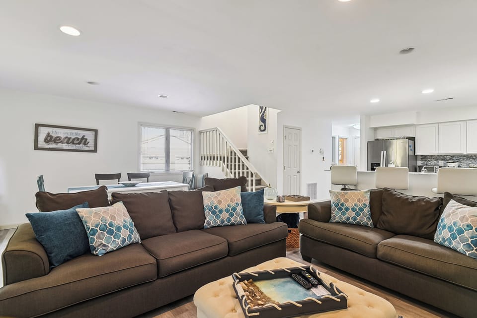 Main Level,Living Area,