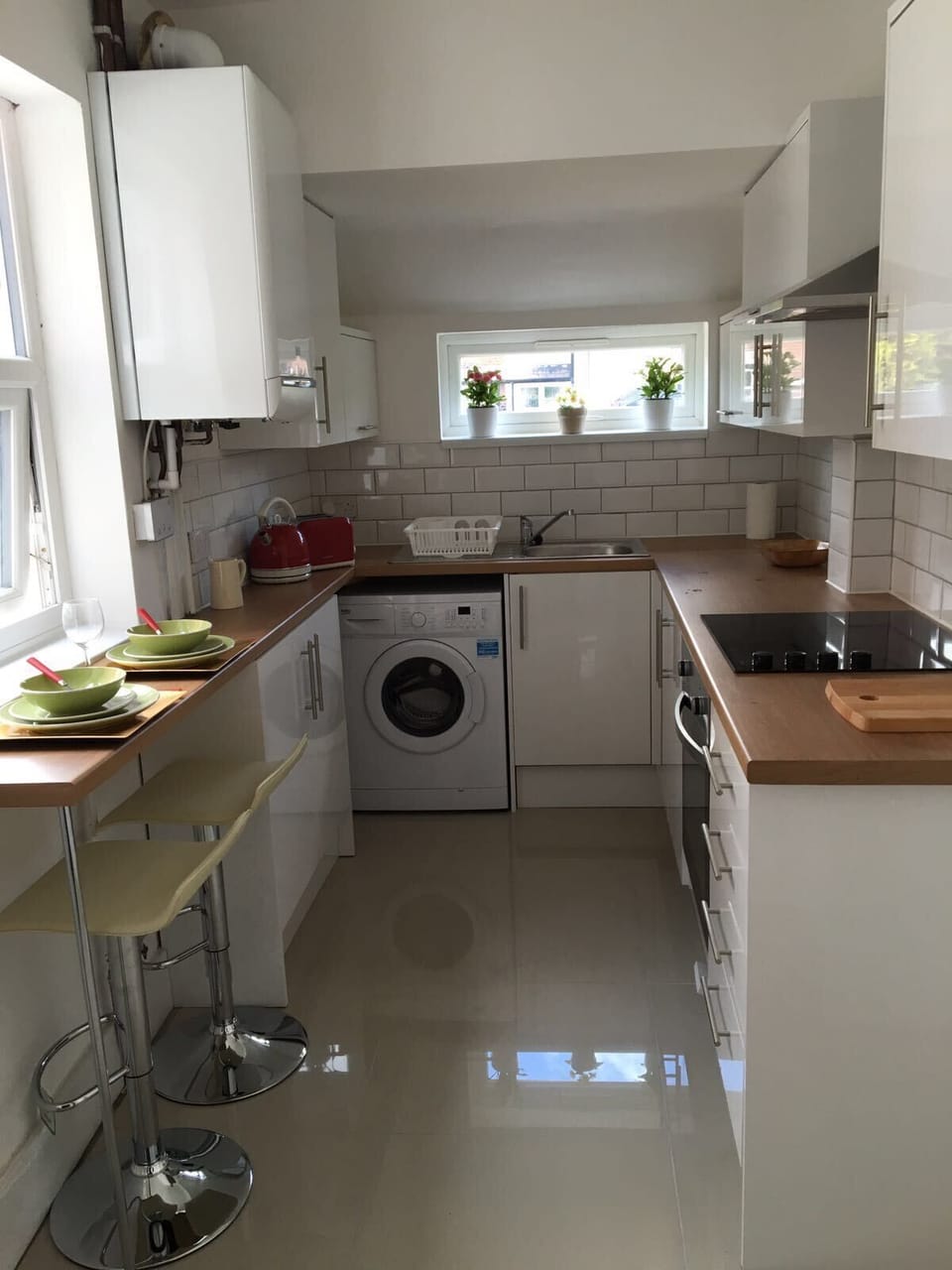 Shared kitchen for all guests