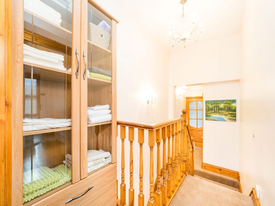 First floor landing leading to bedroom 3