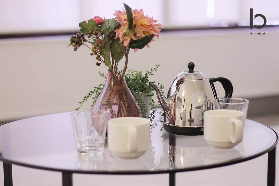 Center table view