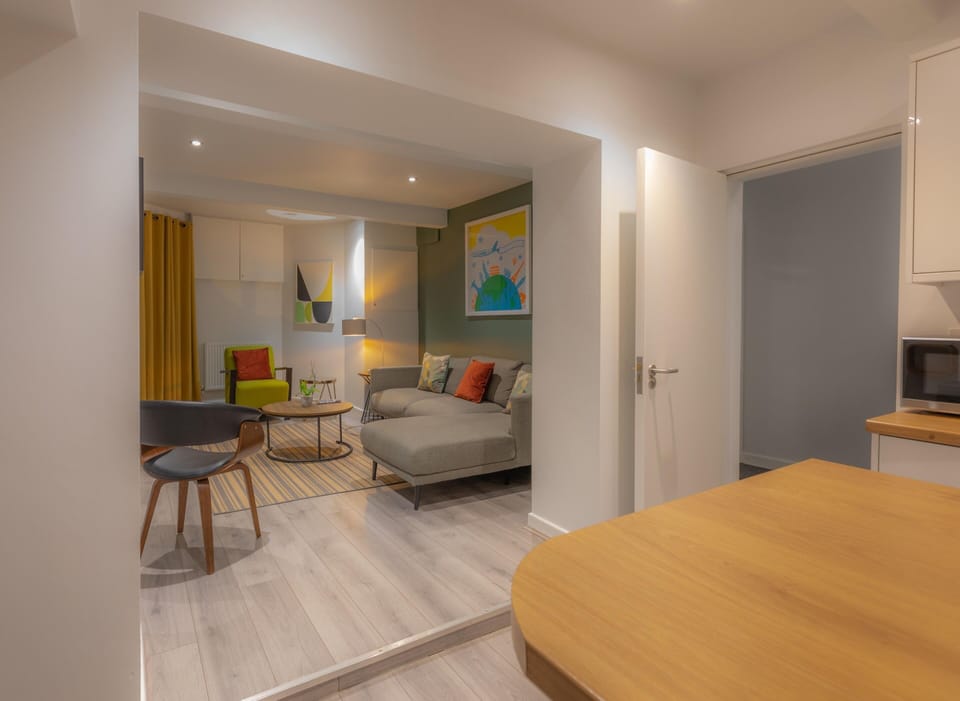 Flat 2