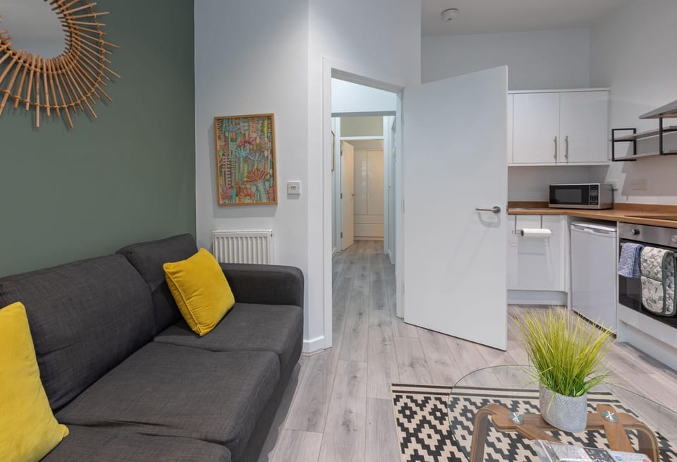 Flat 1