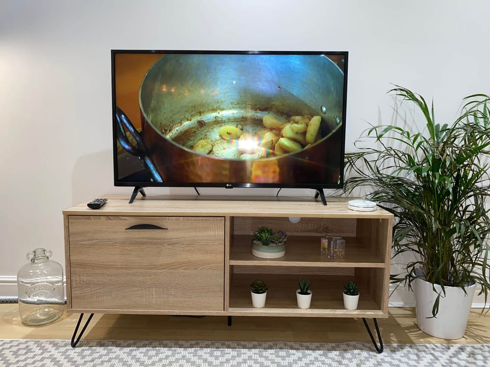 Lounge 7