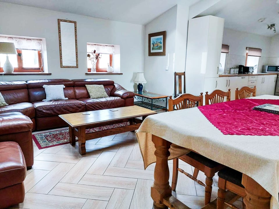 The Stables Lounge