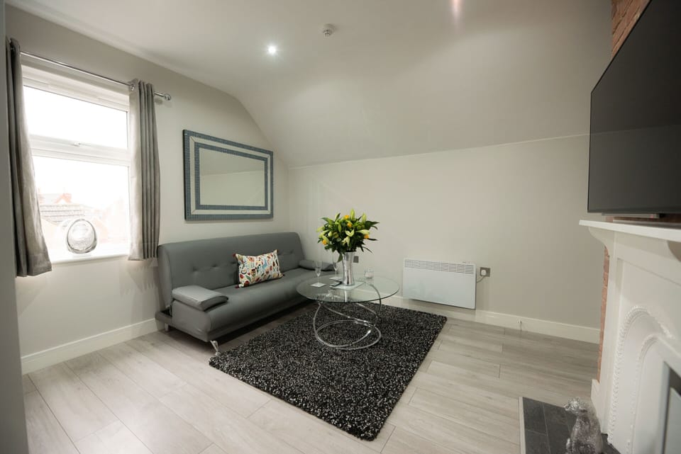 Deluxe Penthouse - Living Room