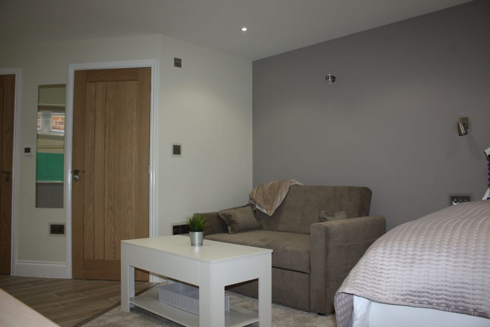 Living Room / Lounge