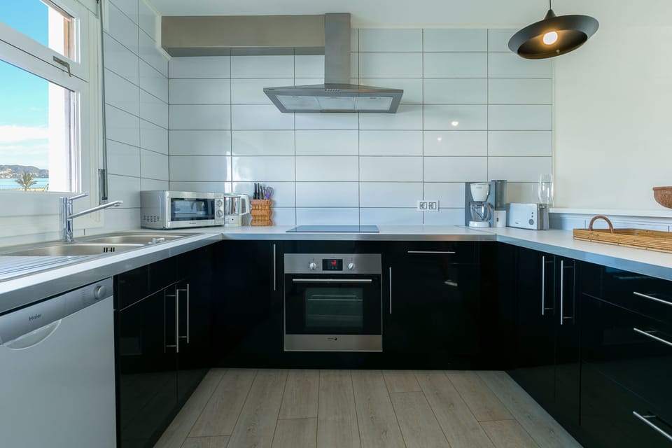 kitchen (2)