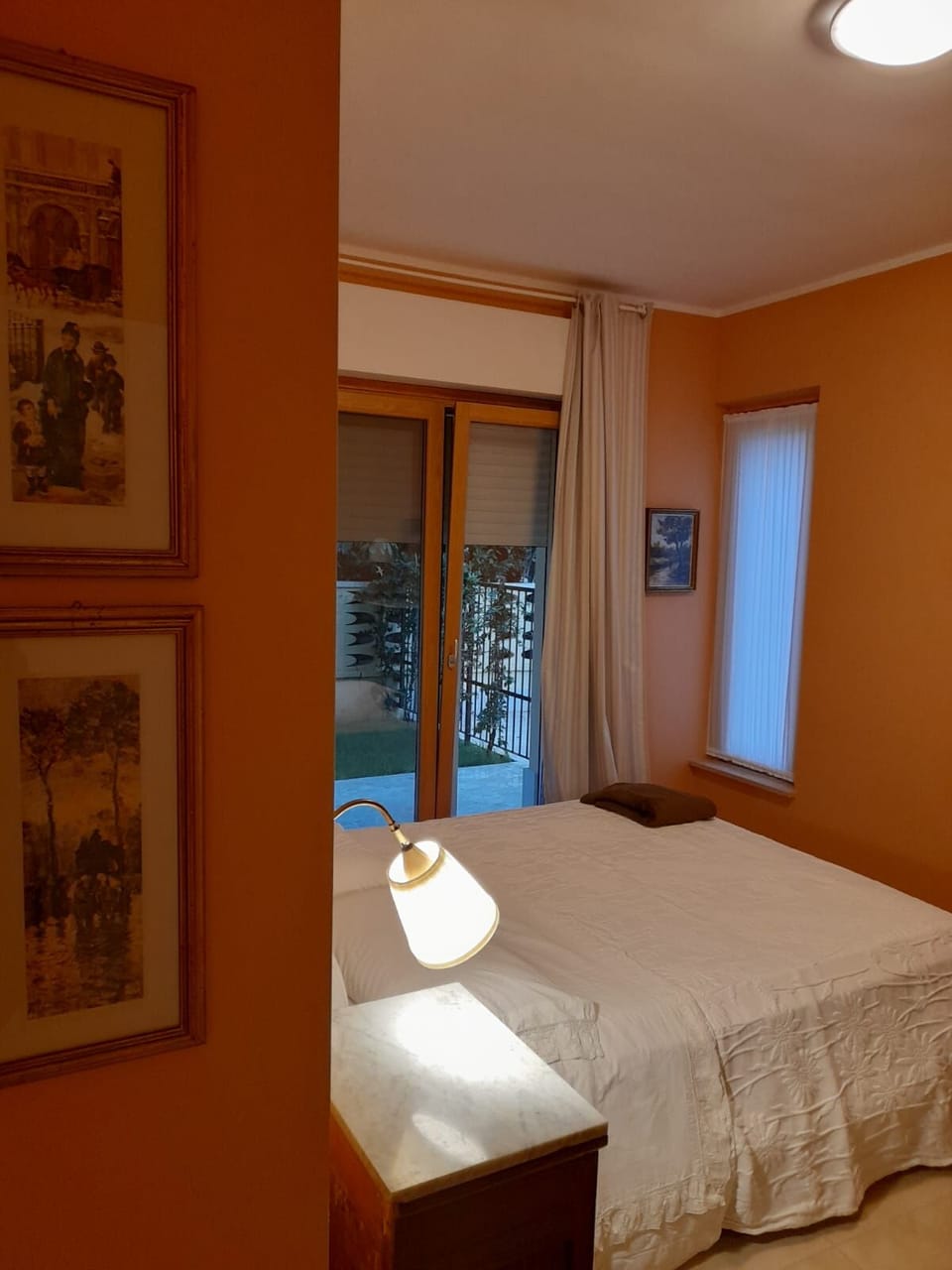 FRAC PALACE NEW APARTMENT 50 METERS FROM THE SEA GROUND FLOOR House in Montesilvano