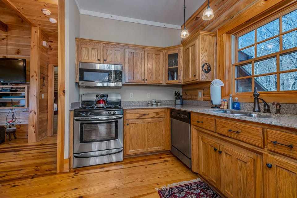 Kitchen offers Gas Range