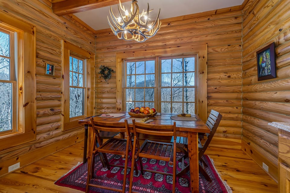 Dining Table seats 6