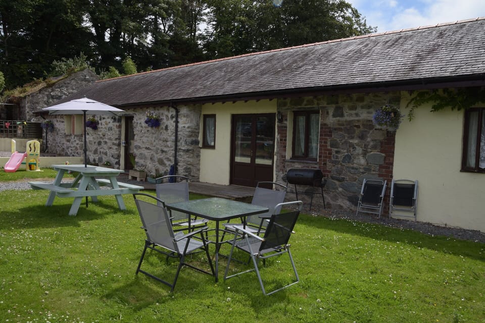 Front of Carreg Bwa