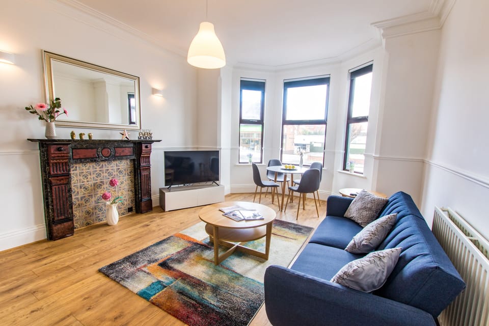 Living Room / Lounge
