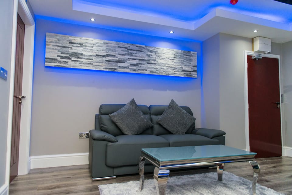 Living Room / Lounge