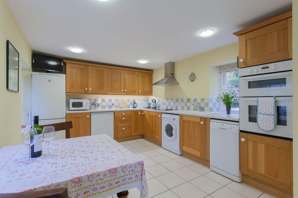 Carncairn West Wing Kitchen