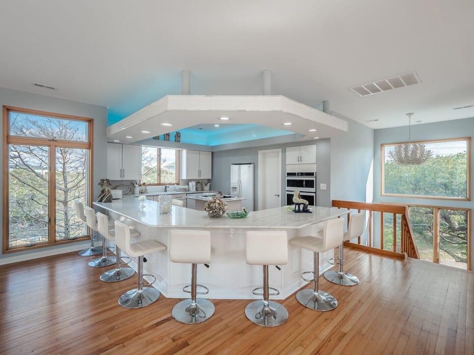 Breakfast Bar