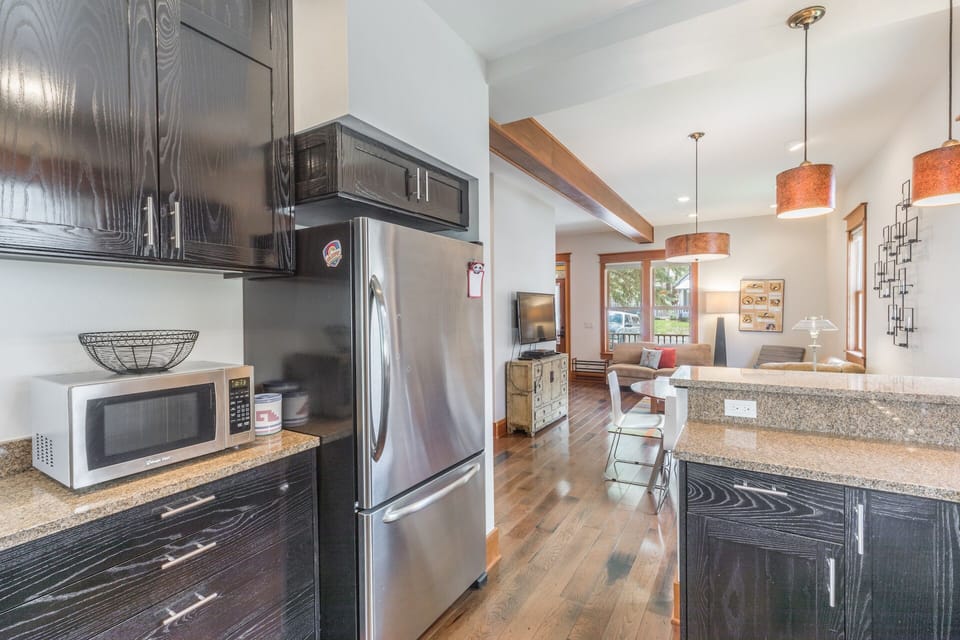 Spacious Kitchen