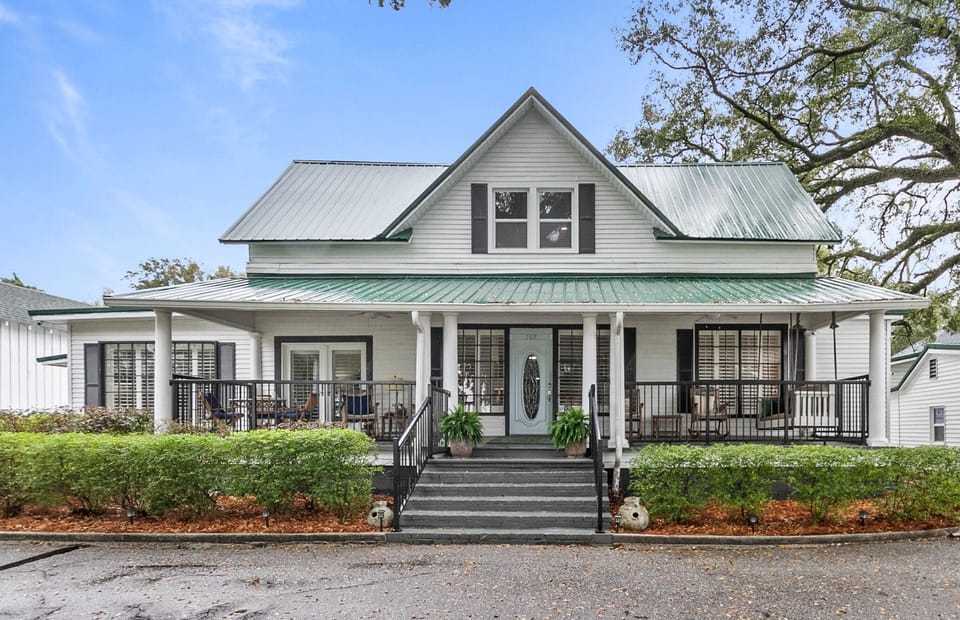 The Bayhouse Estate