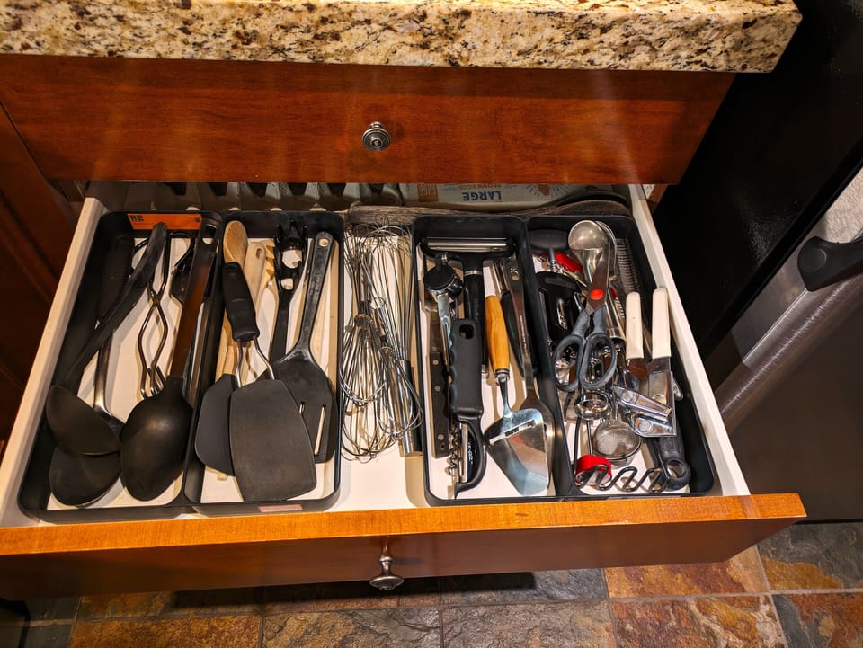 Plenty of kitchen tools for whatever you're cooking 