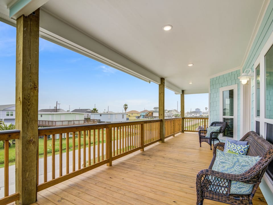 Enjoy the view and sound of the ocean from the huge front porch.