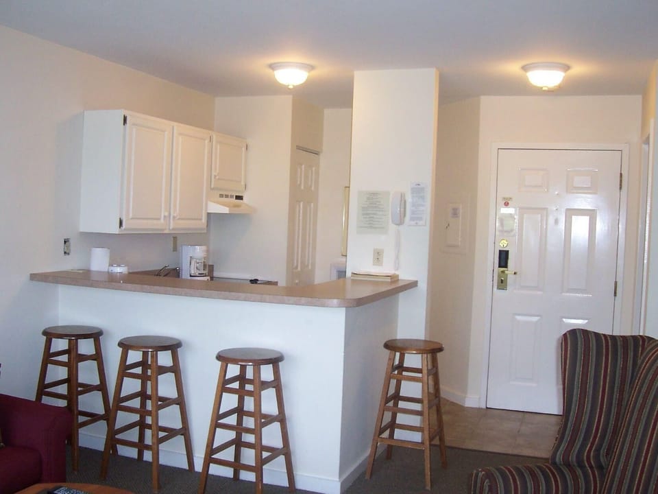 Country Inn - Kitchen