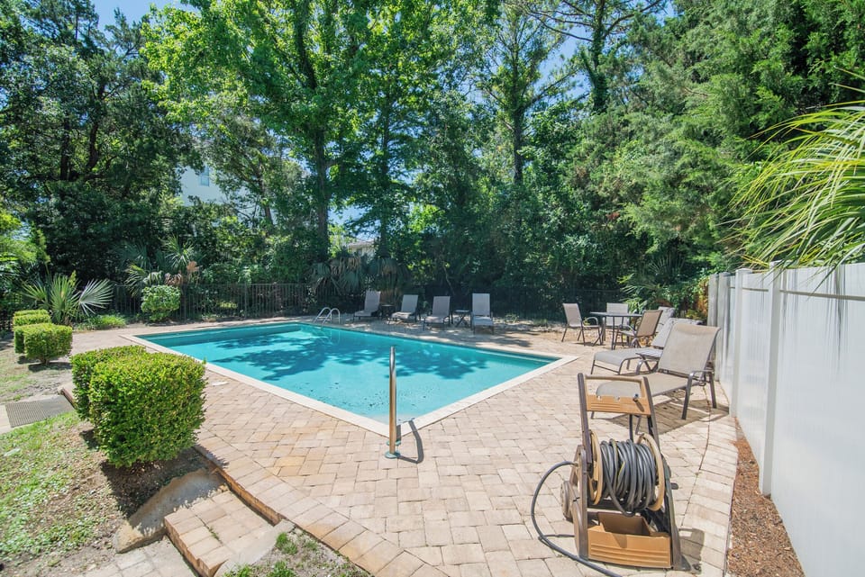 Private Swimming Pool
