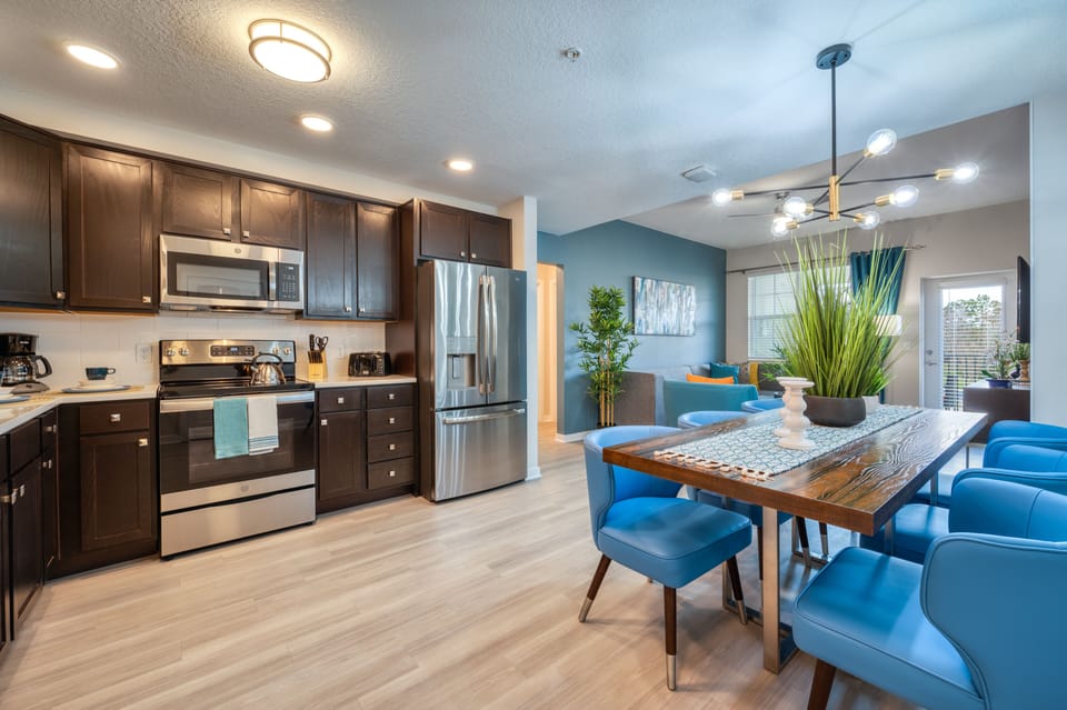 open kitchen and dinning room
