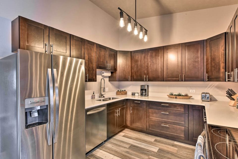 Kitchen | Fully Equipped | Cooking Basics | Toaster | Drip Coffee Maker