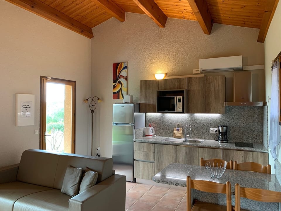 Kitchen / Living Room T2 Ground Floor