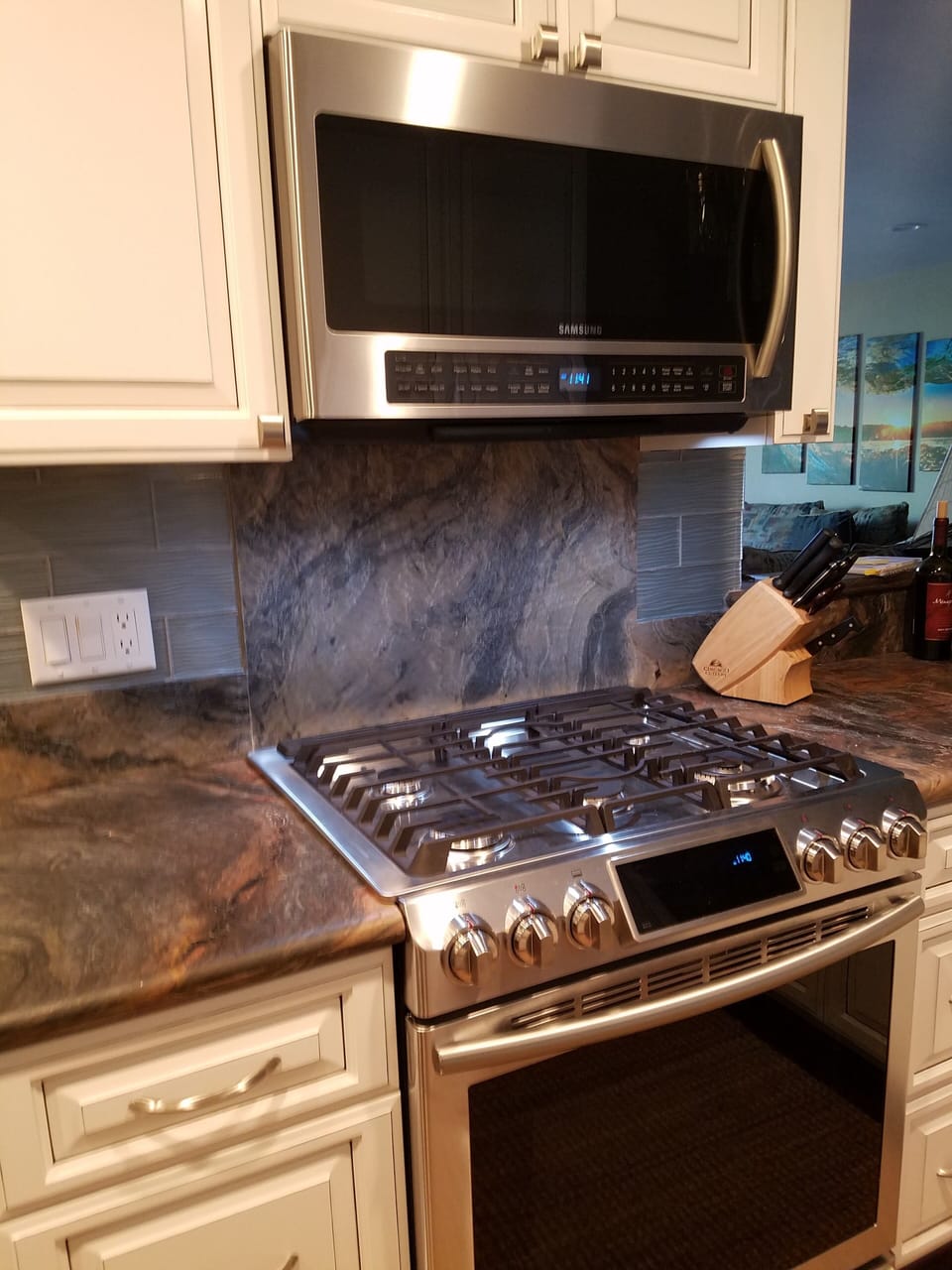 6 burner gas range and microwave