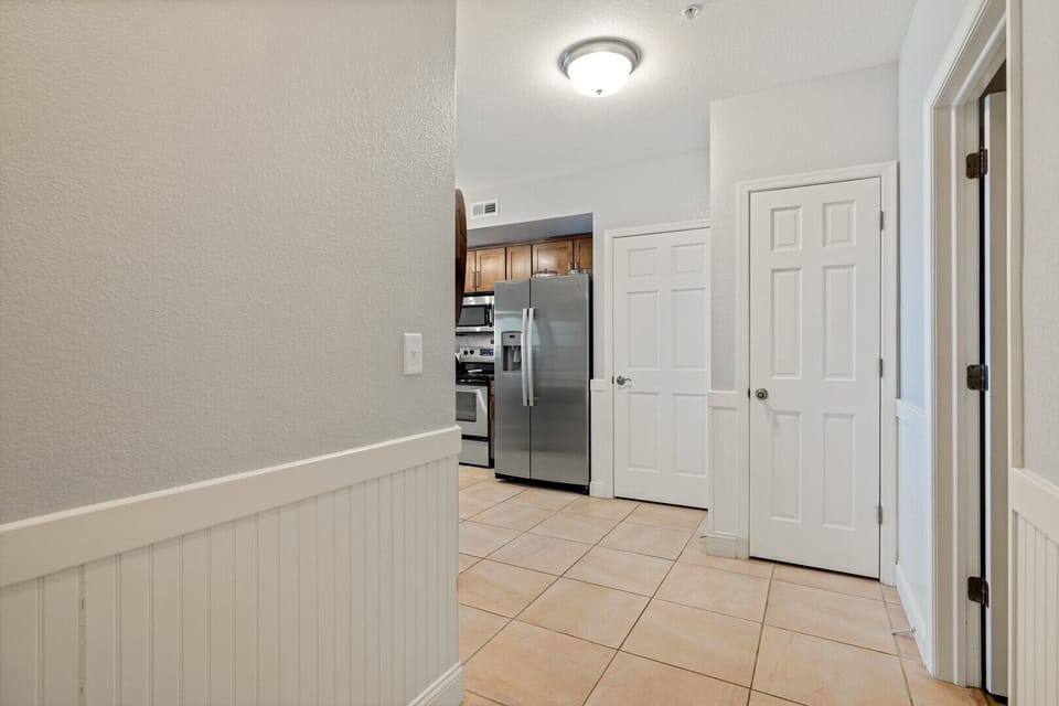 Entrance/Hallway