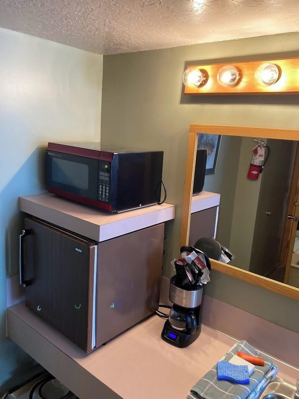 kitchenette included