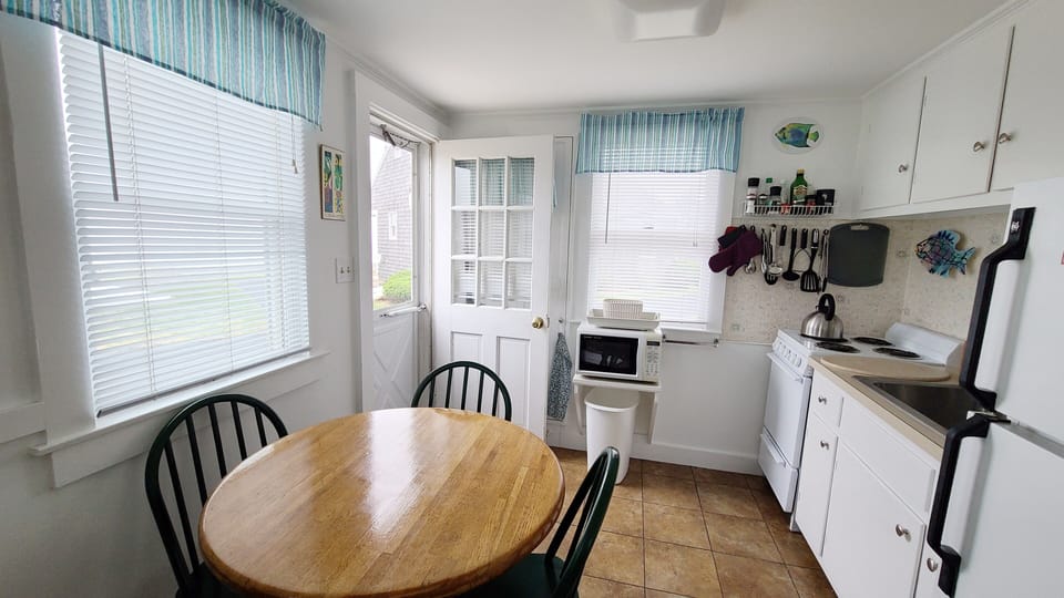 Eat in kitchen with side door